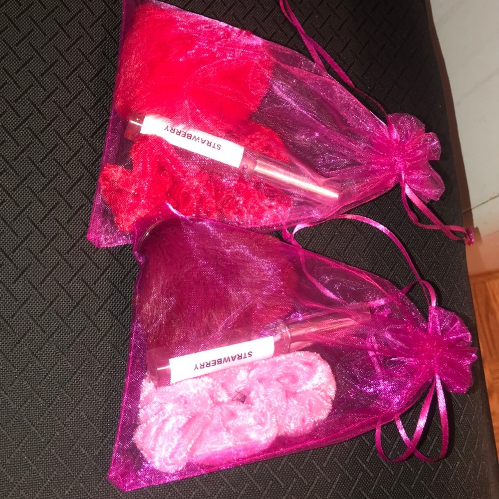 lip gloss